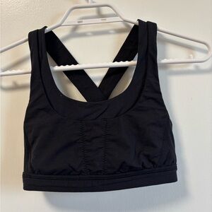 Lululemon Stuff Your Bra II Criss Cross Back Sports Bra